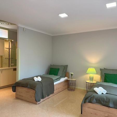 Apartamenty Pod Dzwonkiem Вадовице Экстерьер фото